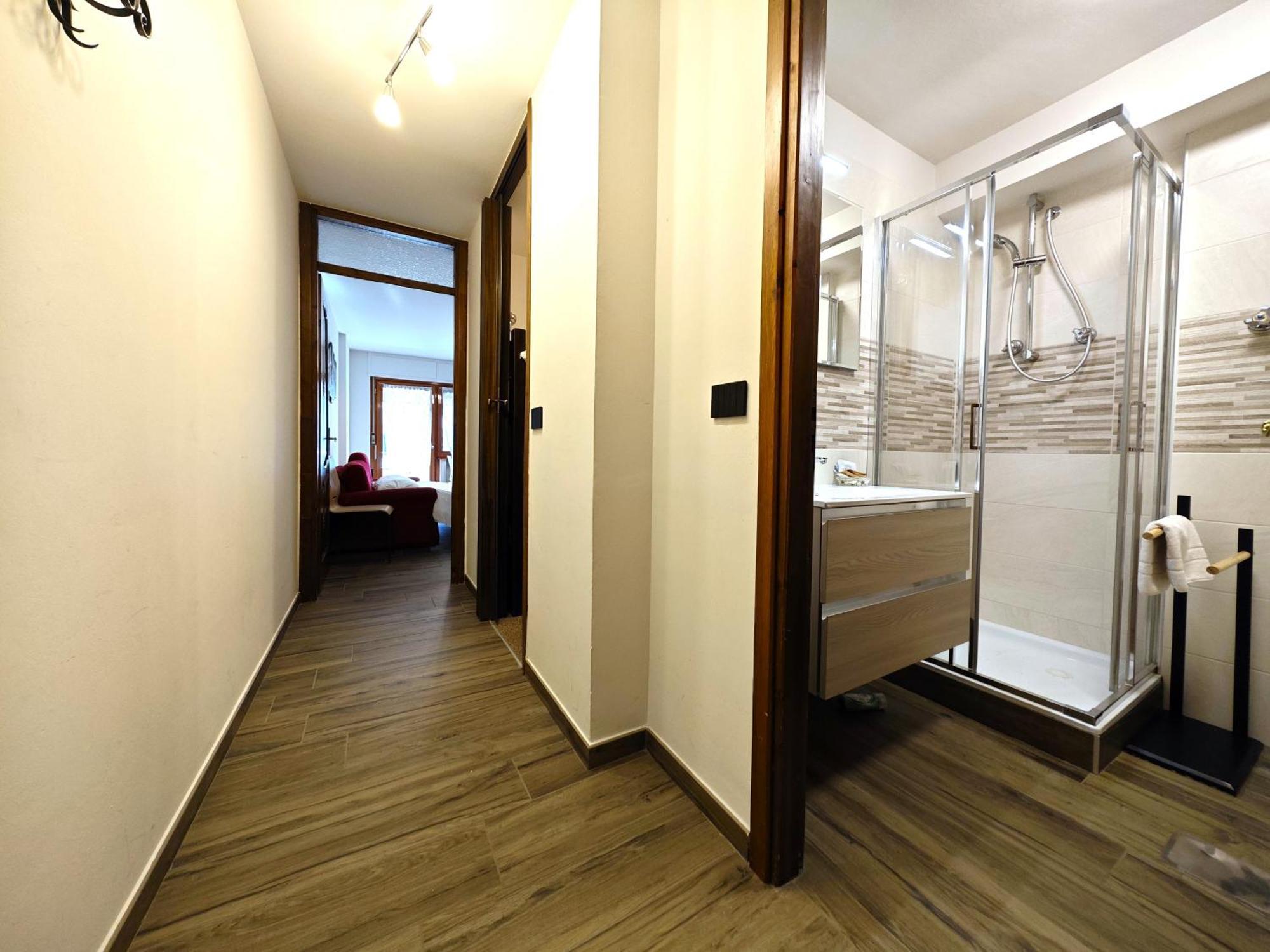 Hostdomus - City Center Apartment Colle Colle Sestriere Exteriör bild